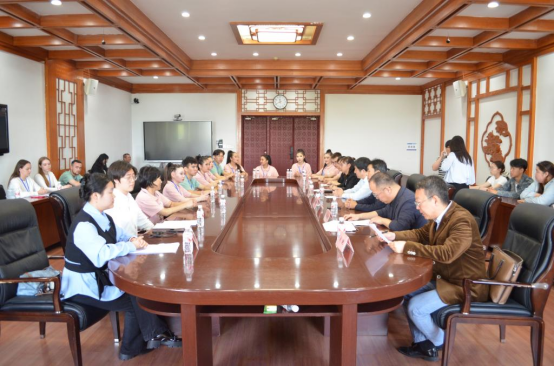 我校召开中俄大学生学术交流座谈会